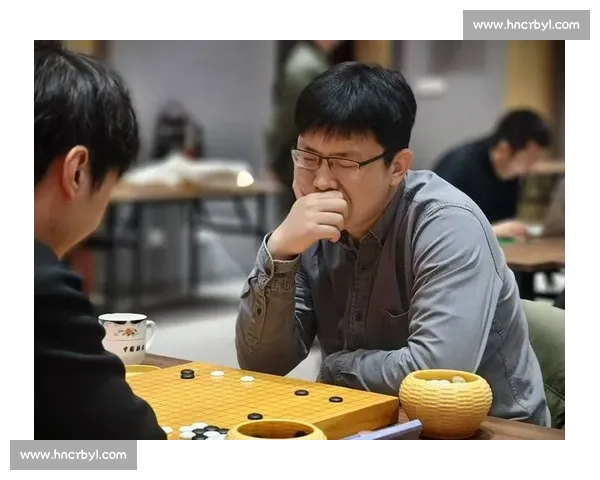 珠海围棋争霸赛精彩纷呈棋艺高手云集现场激烈角逐